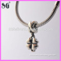 Clover shape silver beaded jewelry wholesale beads for charm bracelets and pendant fashion accessory